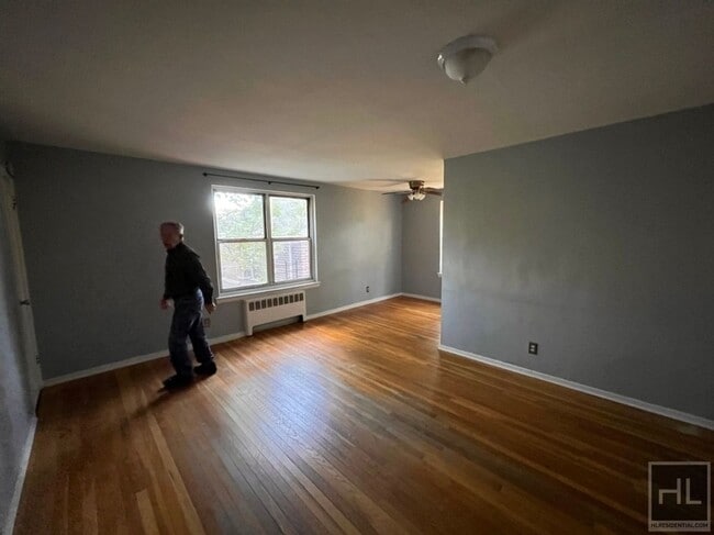 94 Spruce St in Yonkers, NY - Building Photo - Building Photo