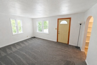 162 Barney Blvd in Battle Creek, MI - Foto de edificio - Building Photo