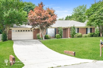 100 Springview Ln in Huntsville, AL - Building Photo - Building Photo