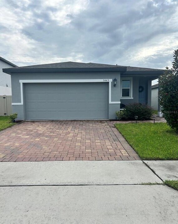 3445 Monaco Ln in Davenport, FL - Building Photo