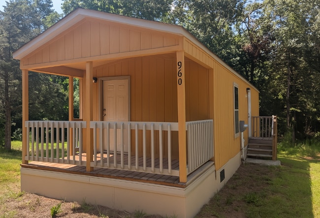 property at 960 Cedar Village Ln