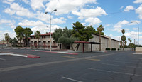 Camelback Vista in Phoenix, AZ - Building Photo - Building Photo