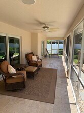 523 Dover Rd in Jupiter, FL - Foto de edificio - Building Photo