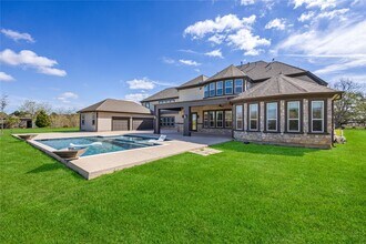 15015 House Rd in Hockley, TX - Building Photo - Building Photo