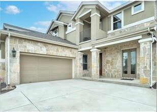 5310 Scenic Lake Dr in Georgetown, TX - Building Photo - Building Photo