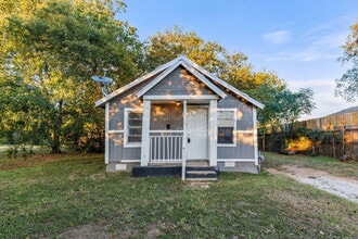 515 E Lee St in Waco, TX - Building Photo - Building Photo