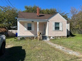 9659 14th View St in Norfolk, VA - Building Photo