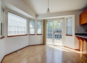 1725 SW Nienhuis St in Oak Harbor, WA - Building Photo - Building Photo