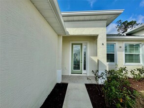 19 Columbia Ln in Palm Coast, FL - Building Photo - Building Photo