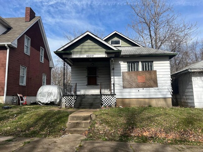 property at 5037 Plover Ave
