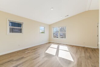 55 Alabama Ave in Asheville, NC - Building Photo - Building Photo