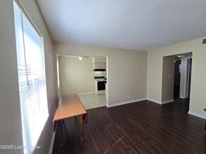 3217 Springfield Dr in Louisville, KY - Building Photo - Building Photo