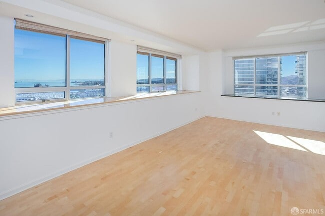 property at 400 Beale St