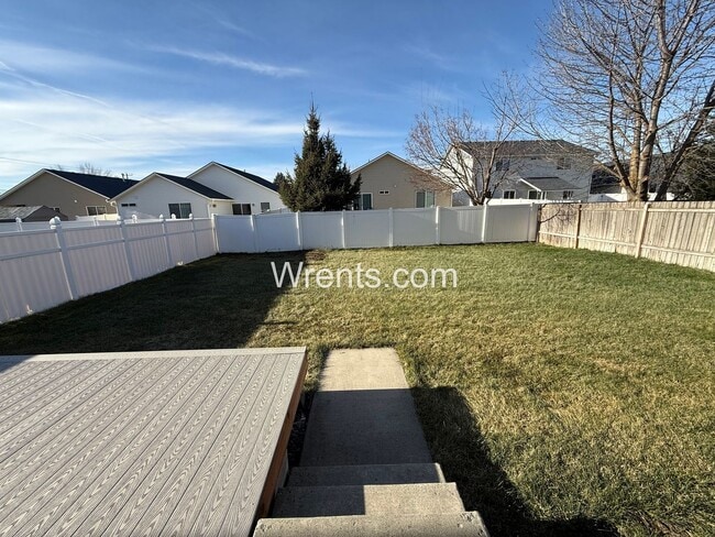 8709 Cherry Ln in Spokane, WA - Building Photo - Building Photo