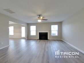 4017 Shaded Oasis Ln in Villa Rica, GA - Building Photo - Building Photo