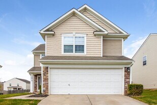 2913 Westbury Ct in Dallas, NC - Building Photo