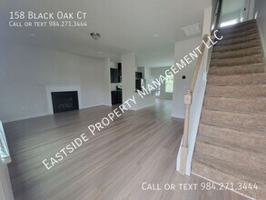 158 Black Oak Ct in Clayton, NC - Building Photo - Building Photo