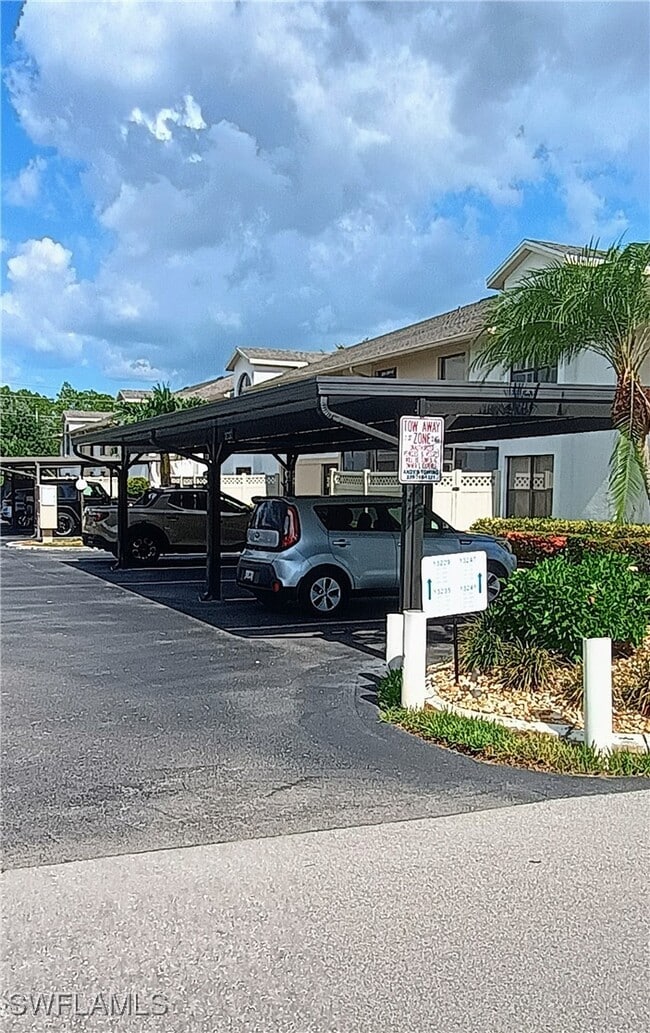 property at 13247 Whitehaven Ln