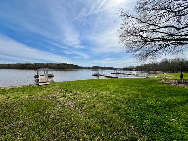 property at 374 Propst Rd