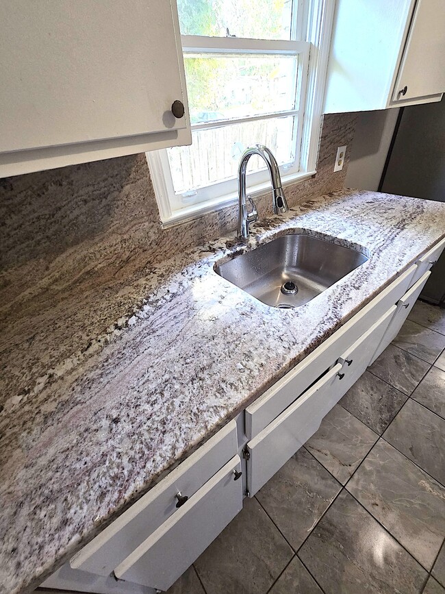 property at 729 S Grand Ave NW