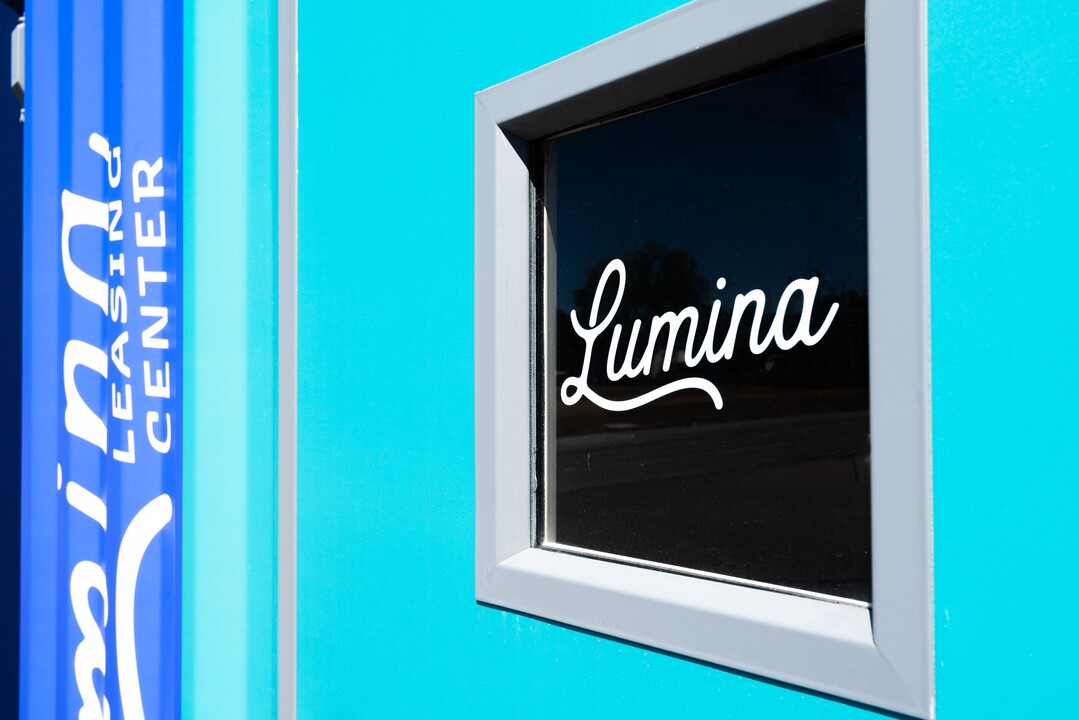 Lumina in Dallas, TX - Building Photo