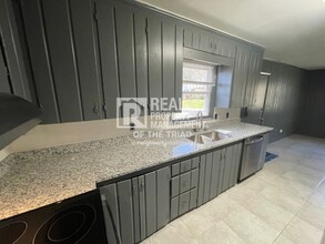 2020 Independence Rd in Winston-Salem, NC - Building Photo - Building Photo