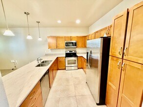 91-443 Manawai St in Kapolei, HI - Building Photo - Building Photo