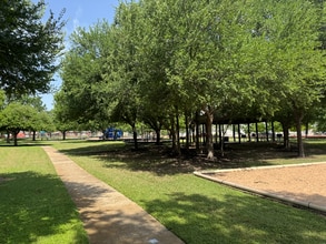 616 Allens Creek Way in Round Rock, TX - Building Photo - Building Photo
