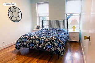 401 Douglass St in Brooklyn, NY - Building Photo