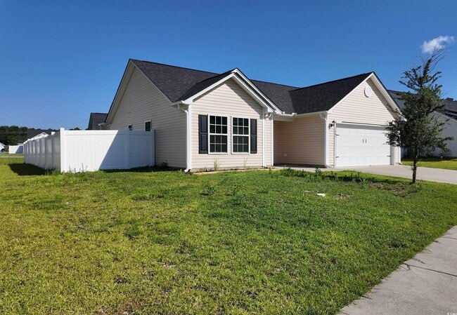 property at 1561 Heirloom Dr