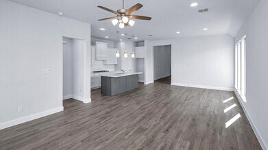 42624 Mystery Ln in Magnolia, TX - Building Photo - Building Photo