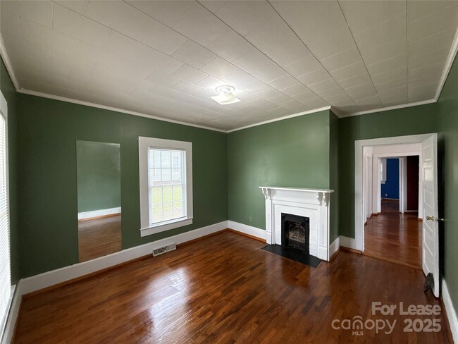 property at 3103 Lowell Rd