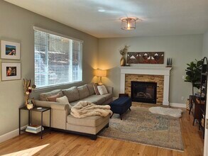 11049 Meadowvale Cir in Littleton, CO - Building Photo - Building Photo