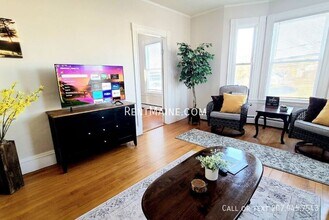 30 Boutelle Ave in Waterville, ME - Building Photo - Building Photo