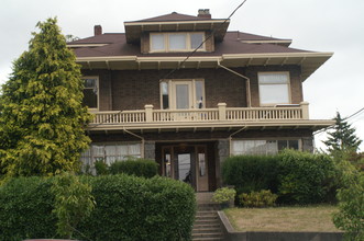 Burke House in Seattle, WA - Building Photo - Building Photo