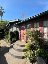 575 Grand Blvd in Venice, CA - Building Photo