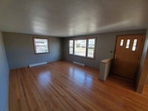 3216 24th Ave in Kenosha, WI - Building Photo - Building Photo