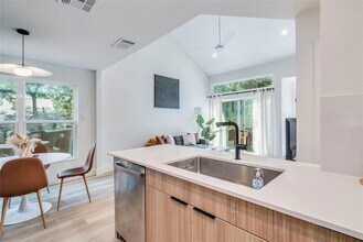 1902 Albury Cove in Austin, TX - Building Photo - Building Photo