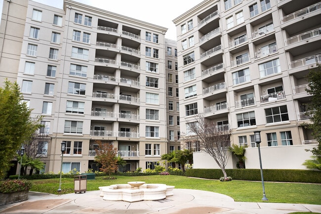 property at 140 S Van Ness Ave