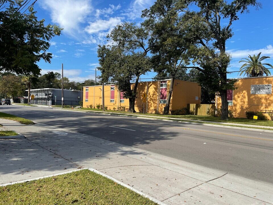Park Place Apartments Photo