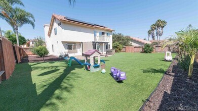 3435 Crystal Wood Dr in Oceanside, CA - Building Photo - Building Photo