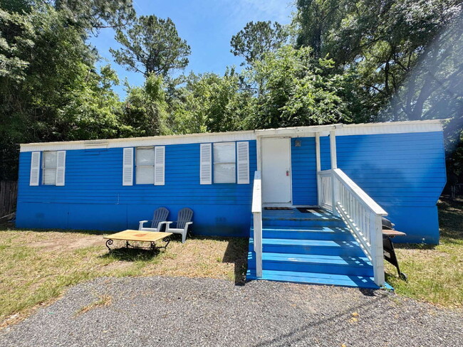 property at 5952 US-1