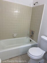 8600 NW 40th St in Coral Springs, FL - Building Photo - Building Photo