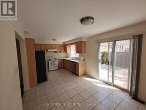 19 MacGregor Ave in Richmond Hill, ON - Building Photo - Building Photo