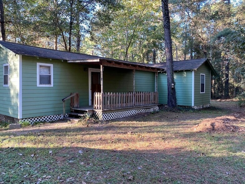 460 County Rd 2212 in Cleveland, TX - Foto de edificio
