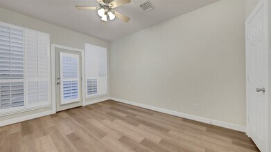 503 Roy St in Houston, TX - Building Photo - Building Photo