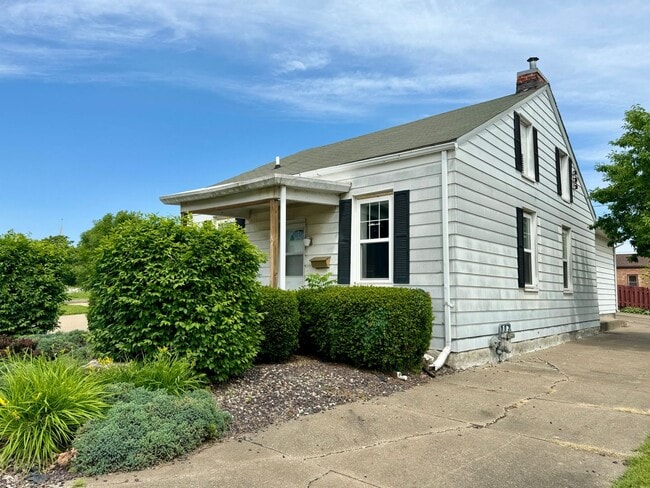 property at 935 Jersey St