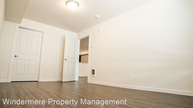 1000 Astor St in Bellingham, WA - Building Photo - Building Photo