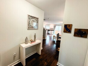 2709 S W Fiscal St in Port Orchard, WA - Building Photo - Building Photo