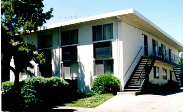 1125 Roewill Dr in San Jose, CA - Foto de edificio - Building Photo